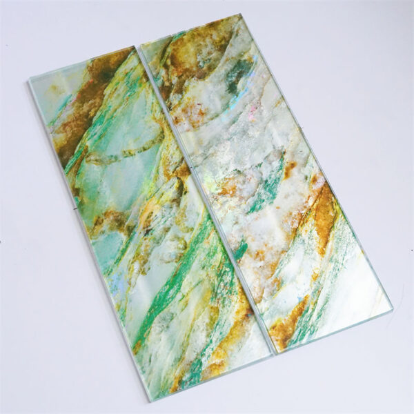Glass Tile Mosaic for Bathroom Wall Decoration Customized patterns